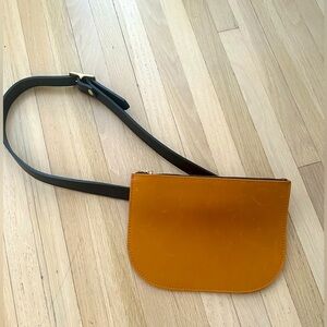 Neva opet Millie fannypack in whiskey. Leather crossbody pouch/purse.